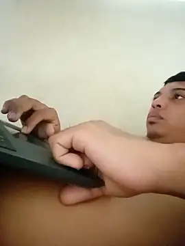 Snapshot of Zoro25_ chatting on 17, 12, 2025 Zoro25 online show from 17, 12, 2025