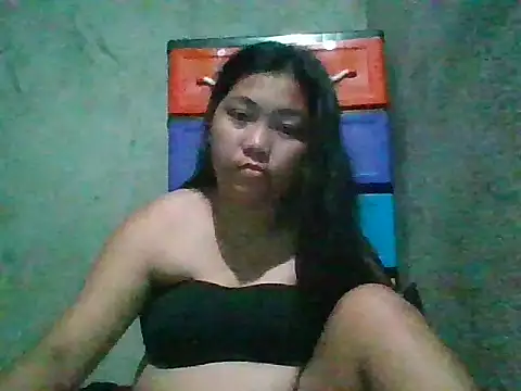 Snapshot of nikki_zapphire chatting on 1, 4, 2026 nikki zapphire online show from 1, 4, 2026