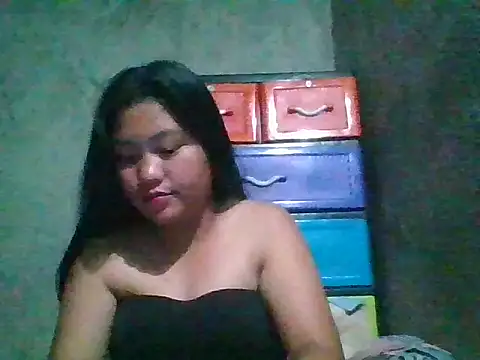 Snapshot of nikki_zapphire chatting on 12, 4, 2026 nikki zapphire online show from 12, 4, 2026