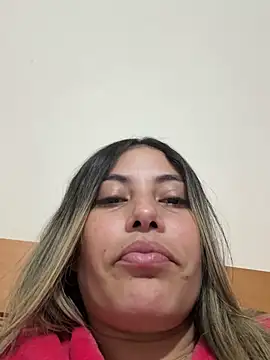 Snapshot of obedient_whore_messyy chatting on 10, 10, 2025 obedient whore messyy online show from 10, 10, 2025