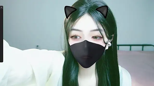 Snapshot of Sparkly_Candy chatting on 27, 9, 2025 Sparkly Candy online show from 27, 9, 2025