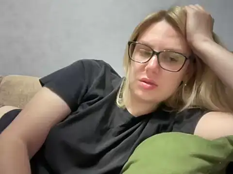 Snapshot of NikexPretty chatting on 3, 6, 2026 NikexPretty online show from 3, 6, 2026