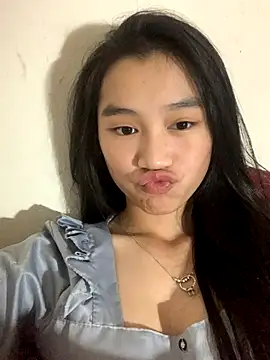 Snapshot of -Lie-06 chatting on 20, 9, 2025 -Lie-06 online show from 20, 9, 2025