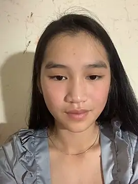 Snapshot of -Lie-06 chatting on 11, 10, 2025 -Lie-06 online show from 11, 10, 2025