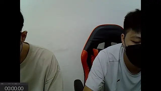 Snapshot of zhu000000 chatting on 11, 9, 2025 zhu000000 online show from 11, 9, 2025