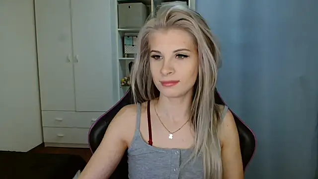 KristineGlow online show from 24, 3, 2026