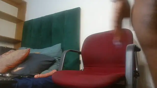 Snapshot of Keishaa-77 chatting on 10, 2, 2026 Keishaa-77 online show from 10, 2, 2026