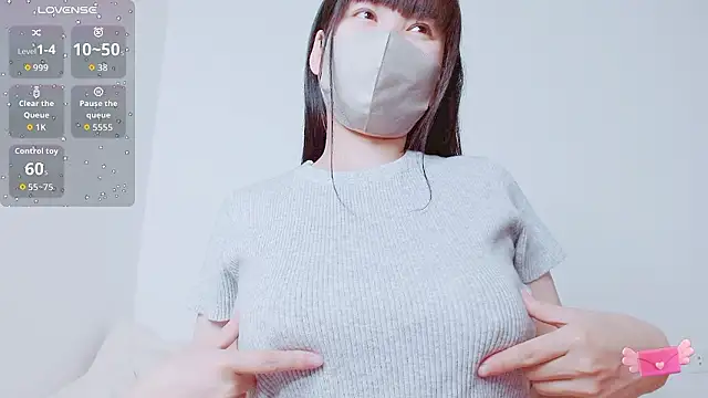 Snapshot of Zinzin_chan chatting on 18, 4, 2026 Zinzin chan online show from 18, 4, 2026