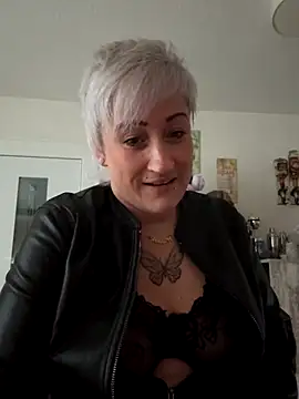 Snapshot of Rozendefotz chatting on 10, 11, 2025 Rozendefotz online show from 10, 11, 2025