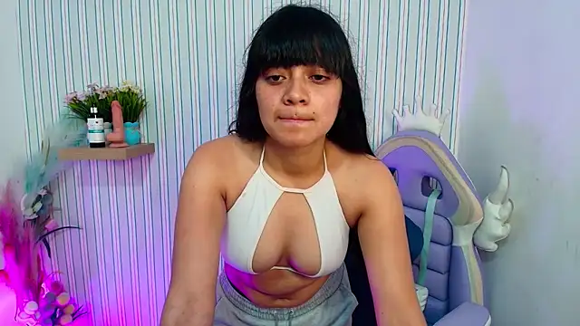 Snapshot of kataleya__18 chatting on 28, 5, 2026 kataleya 18 online show from 28, 5, 2026