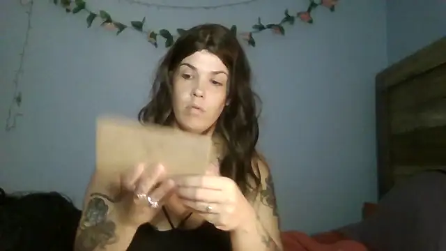 thickasstley online show from 2, 6, 2026