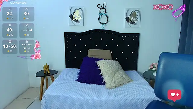 SammySmall F w online show from 2, 12, 2025