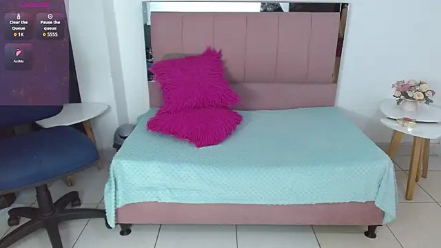 Snapshot of SammySmall_F_w chatting on 17, 1, 2026 SammySmall F w online show from 17, 1, 2026