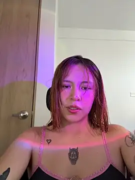 Snapshot of aliciia_23 chatting on 16, 5, 2026 aliciia 23 online show from 16, 5, 2026