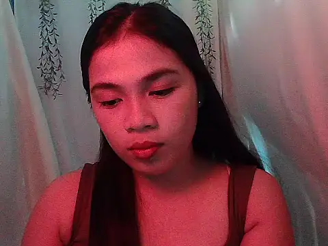 Snapshot of Zachariah_05 chatting on 18, 12, 2025 Zachariah 05 online show from 18, 12, 2025