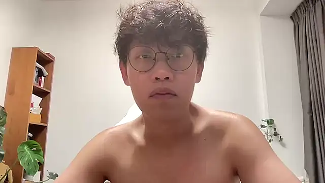 Passionatetwink2 online show from 31, 10, 2025