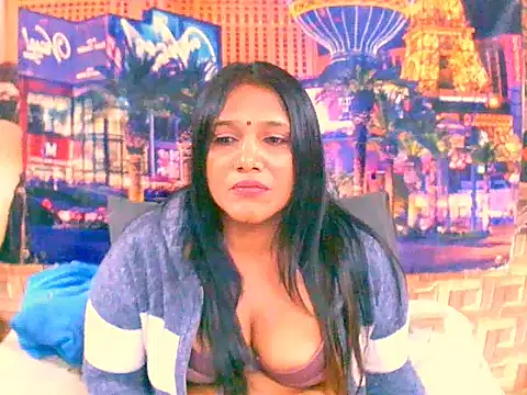 IndianSexyLady4u online show from 17, 9, 2025