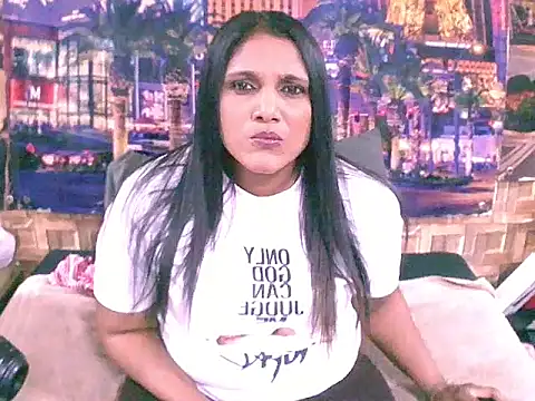 IndianSexyLady4u online show from 23, 10, 2025