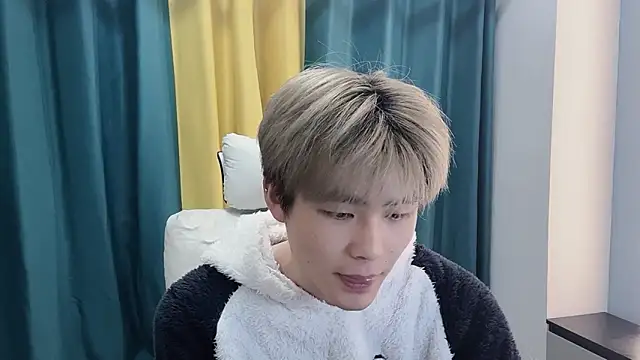 xiaoyang5200 online show from 9, 3, 2026