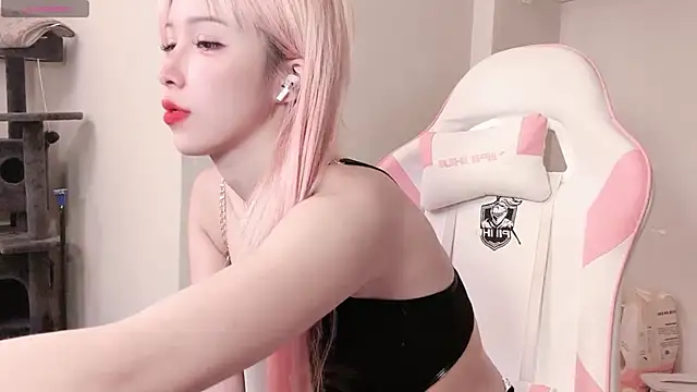 Snapshot of jiajia_0902 chatting on 13, 4, 2026 jiajia 0902 online show from 13, 4, 2026