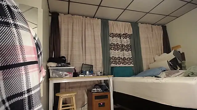 Snapshot of ANALTRAINING4U2 chatting on 21, 2, 2025 ANALTRAINING4U2 online show from 21, 2, 2025