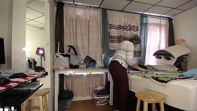 Snapshot of ANALTRAINING4U2 chatting on 25, 2, 2025 ANALTRAINING4U2 online show from 25, 2, 2025