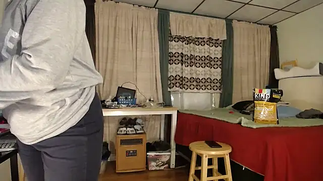 Snapshot of ANALTRAINING4U2 chatting on 21, 3, 2025 ANALTRAINING4U2 online show from 21, 3, 2025