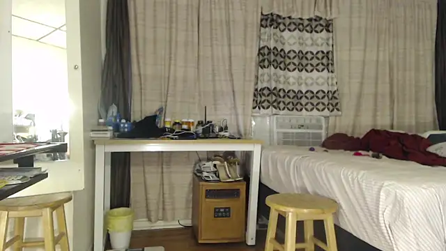 Snapshot of ANALTRAINING4U2 chatting on 18, 9, 2025 ANALTRAINING4U2 online show from 18, 9, 2025