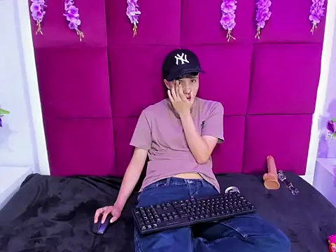 Snapshot of Bruno_Cruzz chatting on 21, 9, 2025 Bruno Cruzz online show from 21, 9, 2025