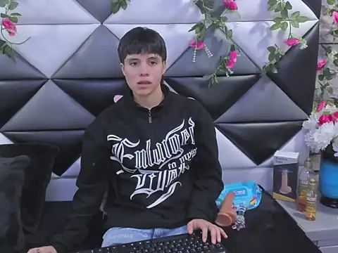 Snapshot of Bruno_Cruzz chatting on 25, 10, 2025 Bruno Cruzz online show from 25, 10, 2025