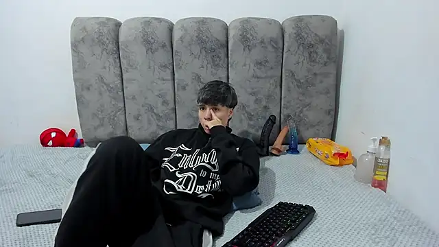 Bruno Cruzz online show from 21, 4, 2026