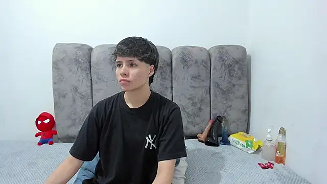 Snapshot of Bruno_Cruzz chatting on 29, 7, 2026 Bruno Cruzz online show from 29, 7, 2026