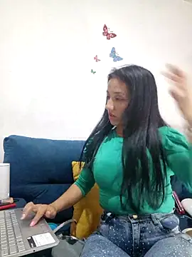 Snapshot of SofiiMilf chatting on 8, 10, 2025 SofiiMilf online show from 8, 10, 2025