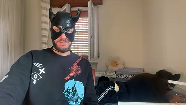 Snapshot of amateurchannel chatting on 3, 10, 2025 amateurchannel online show from 3, 10, 2025