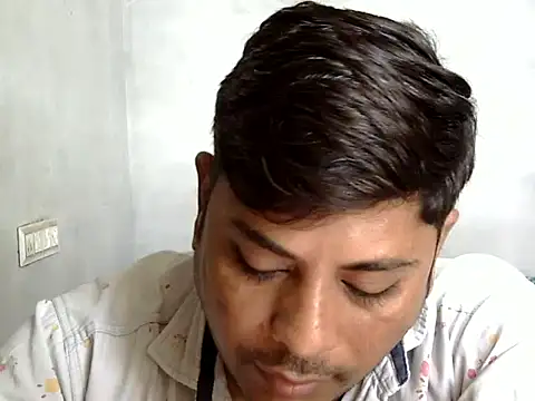 Snapshot of Ajmersingh335512 chatting on 8, 10, 2025 Ajmersingh335512 online show from 8, 10, 2025