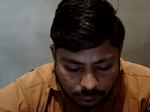 Snapshot of Ajmersingh335512 chatting on 21, 11, 2025 Ajmersingh335512 online show from 21, 11, 2025