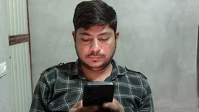 Snapshot of Ajmersingh335512 chatting on 22, 4, 2026 Ajmersingh335512 online show from 22, 4, 2026