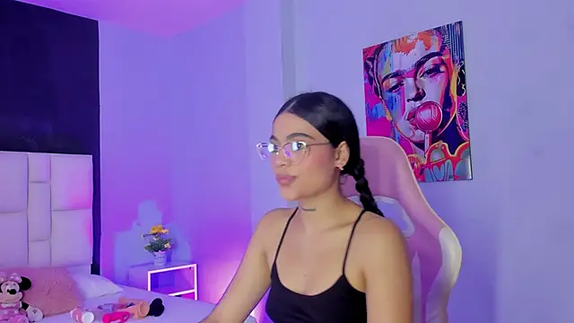 Snapshot of SammyRose_ chatting on 14, 9, 2025 SammyRose online show from 14, 9, 2025