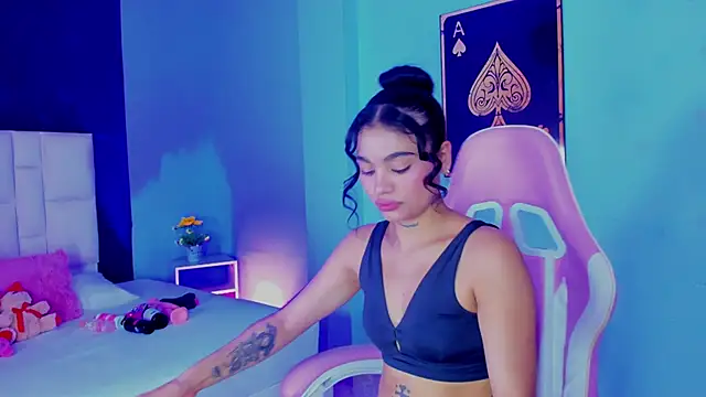 Snapshot of SammyRose_ chatting on 18, 9, 2025 SammyRose online show from 18, 9, 2025