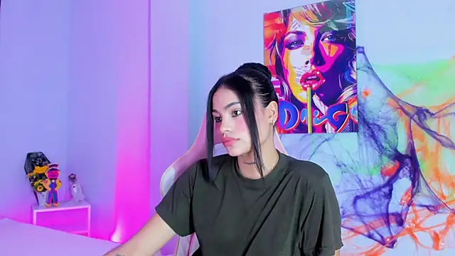 Snapshot of SammyRose_ chatting on 25, 10, 2025 SammyRose online show from 25, 10, 2025