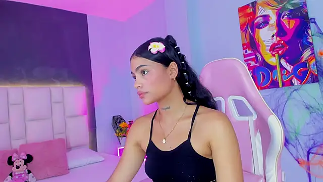 Snapshot of SammyRose_ chatting on 29, 10, 2025 SammyRose online show from 29, 10, 2025