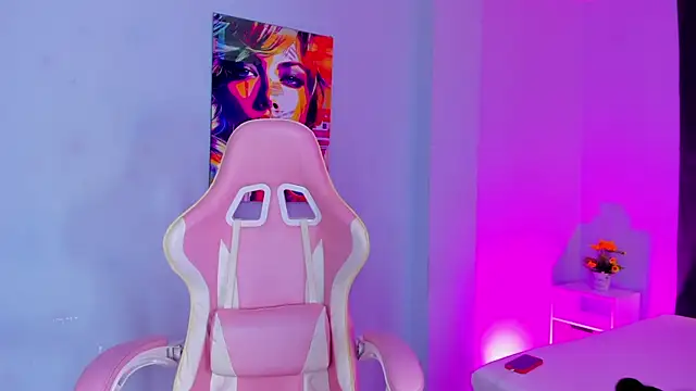 Snapshot of SammyRose_ chatting on 10, 11, 2025 SammyRose online show from 10, 11, 2025