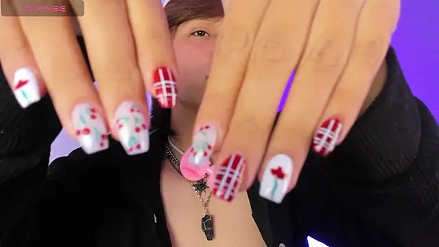 Tsuki Maru online show from 16, 4, 2026