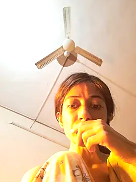 Evneet27 Saavu online show from 22, 11, 2025