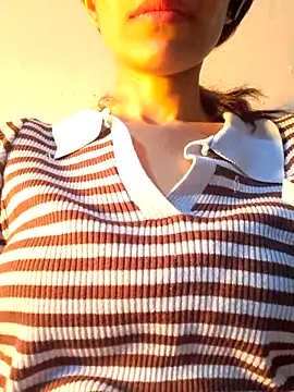 Evneet27 Saavu online show from 24, 11, 2025