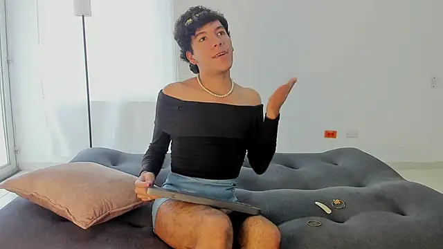 E R O S  online show from 18, 10, 2025