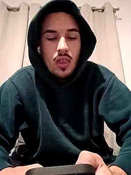 Snapshot of Jadriel23 chatting on 13, 10, 2025 Jadriel23 online show from 13, 10, 2025