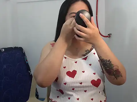 Snapshot of sexylhane chatting on 11, 9, 2025 sexylhane online show from 11, 9, 2025