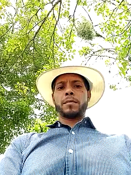 Snapshot of AlphaAlterX chatting on 7, 10, 2025 AlphaAlterX online show from 7, 10, 2025