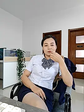 Snapshot of bingxin- chatting on 16, 10, 2025 bingxin- online show from 16, 10, 2025